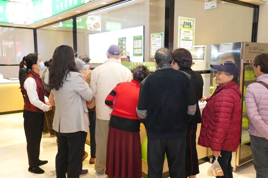 厦门嘉莲街道再添“家门口的幸福餐桌”AG真人持续以“小食堂”撬动“大民生”