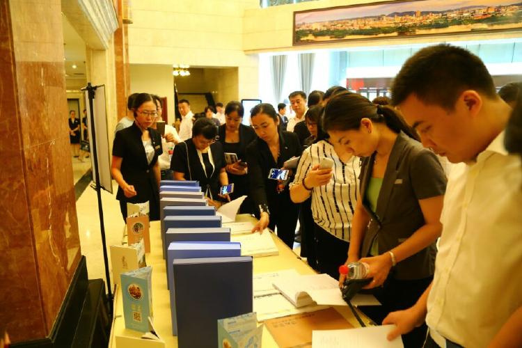 旅发委开展星级饭店创城工作观摩现场会AG真人中国文明餐桌 光盘行动 济南(图4)